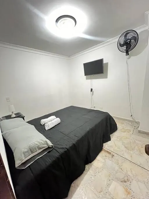 Exclusivo Apartamento Laureles Medellin 0*,  Colombia